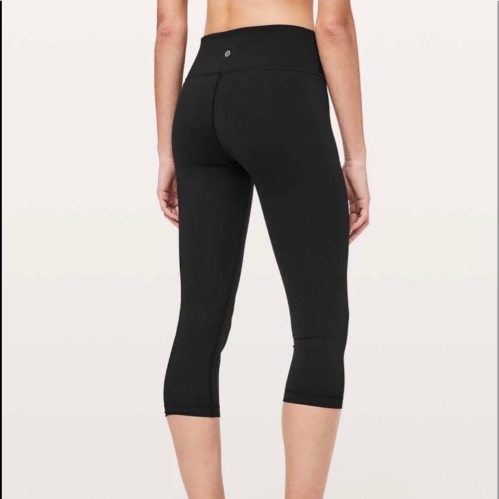 Lululemon Black Crop leggings